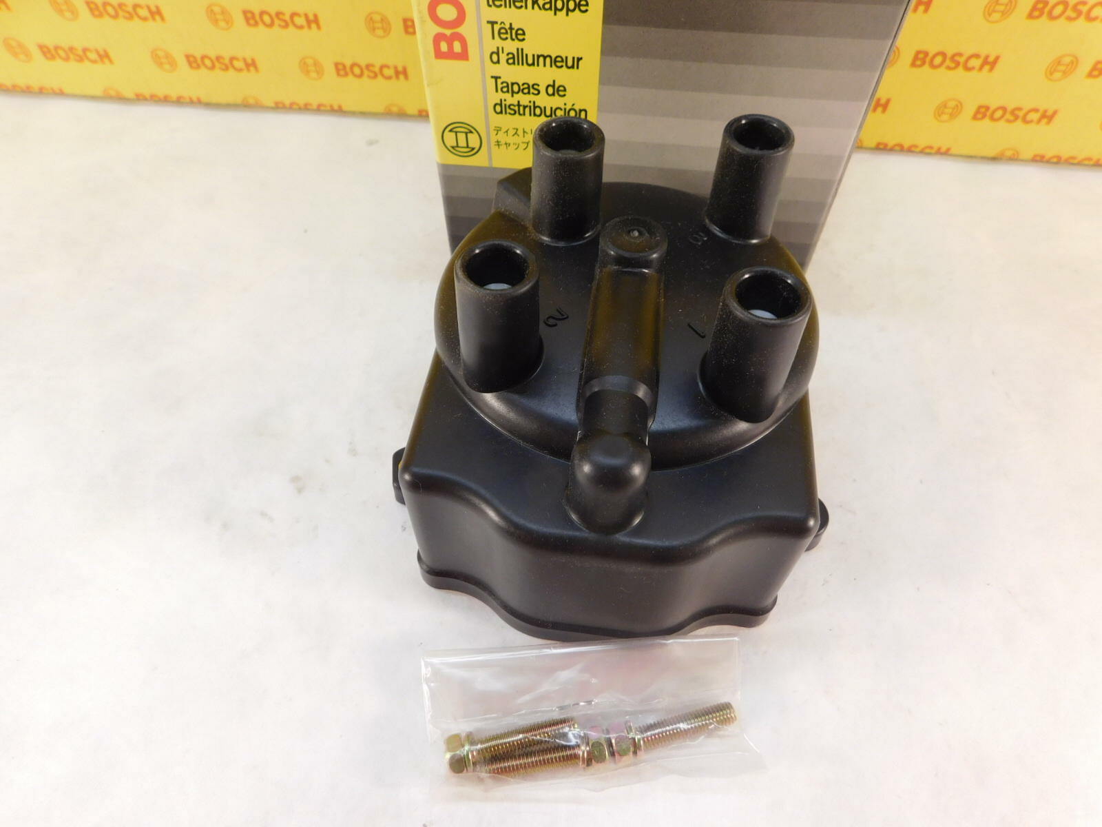 BOSCH Ignition Distributor Cap  03242  for Geo  &  Isuzu  1986-1989