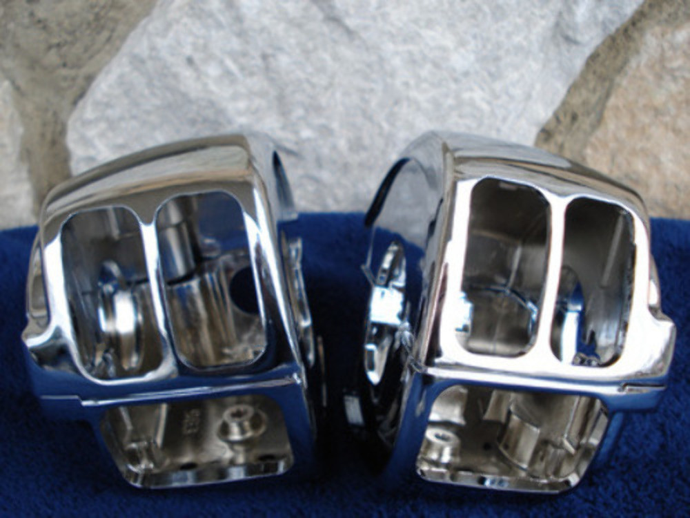 CHROME HANDLEBAR SWITCH HOUSINGS FOR HARLEY FAT BOY 2007-10