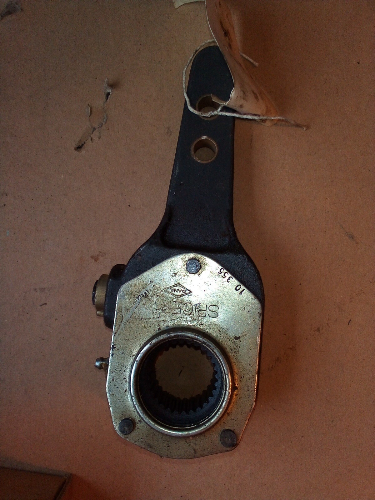 New Spicer 10-355 2-Hole Manual Slack Adjuster 1-1/2" 28-Spline