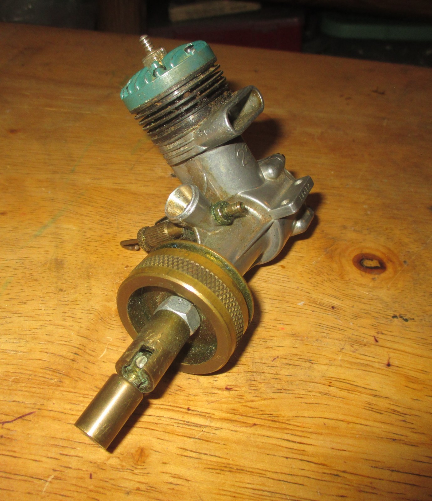 K&B Torpedo 23 Green Head Model Airplane Marine Engine