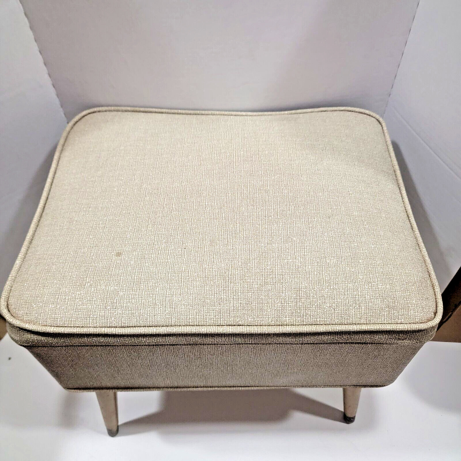 Vintage Beige Vinyl Sewing Seat Hassock Ottoman w/Storage