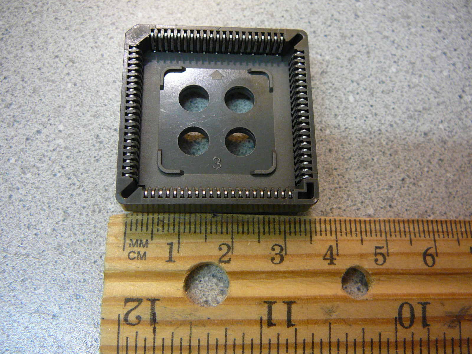 MILL-MAX PLCC Through Hole PLCC Socket 84-Pin  ***NEW***