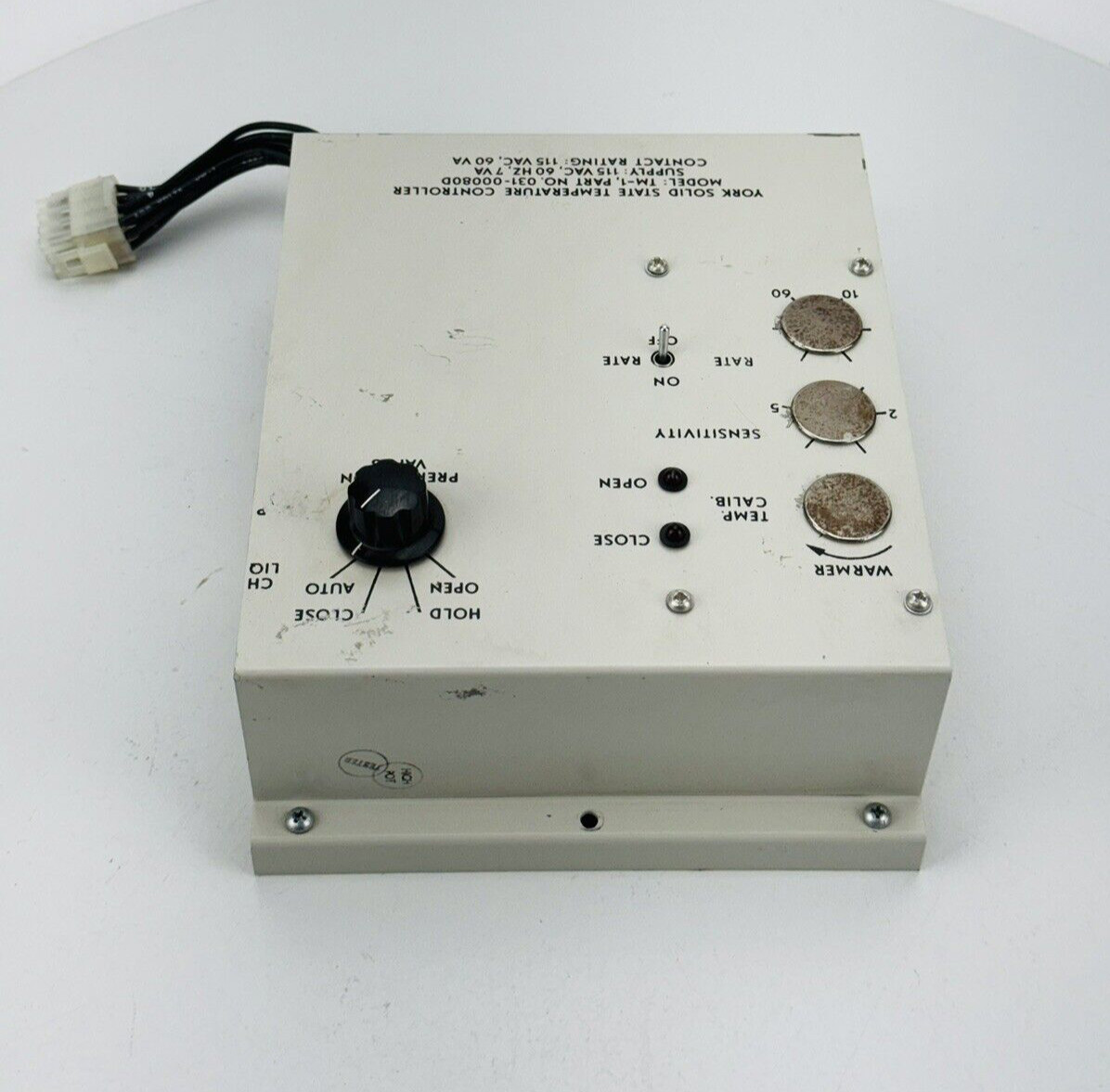 YORK Solid State Temperature Controller TM-1 031-00080D 115V 60Hz 7Va *WARRANTY*