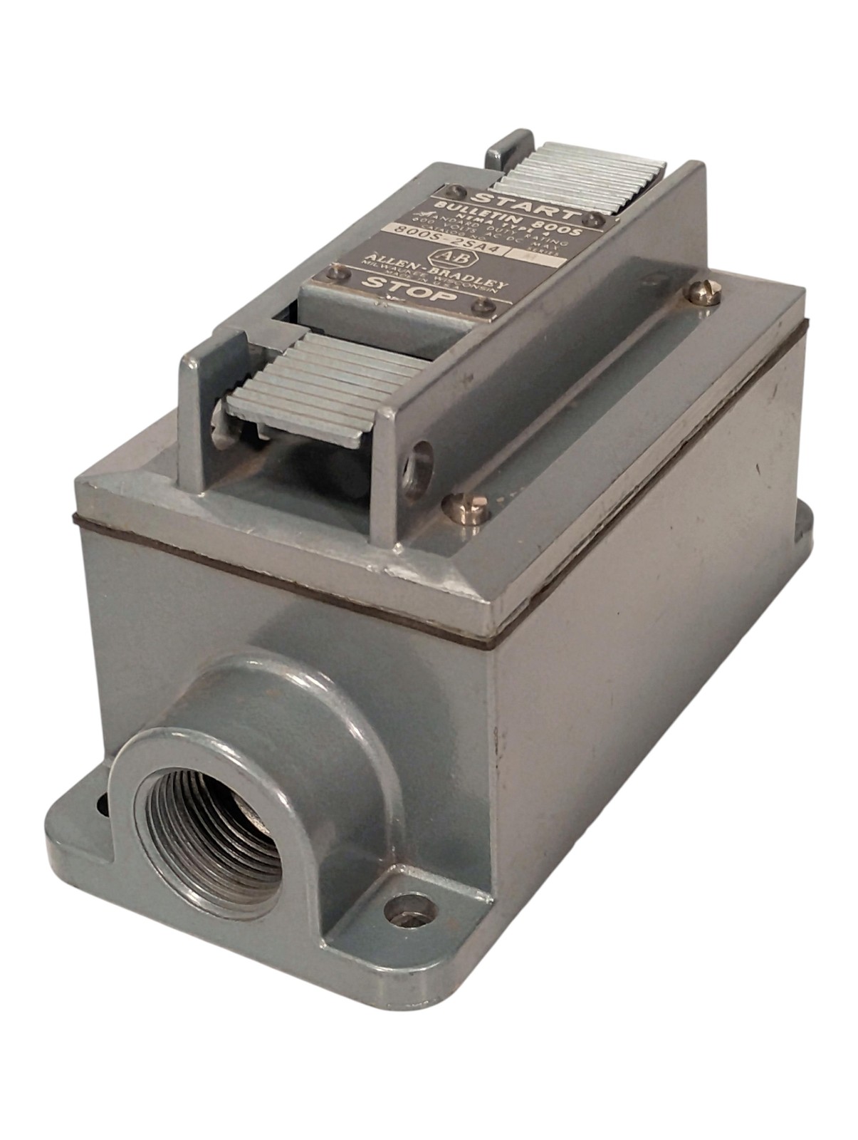 Allen-Bradley 800S-2SA4 600 VAC/DC 5 A NEMA Type 4 Start-Stop Pushbutton Station