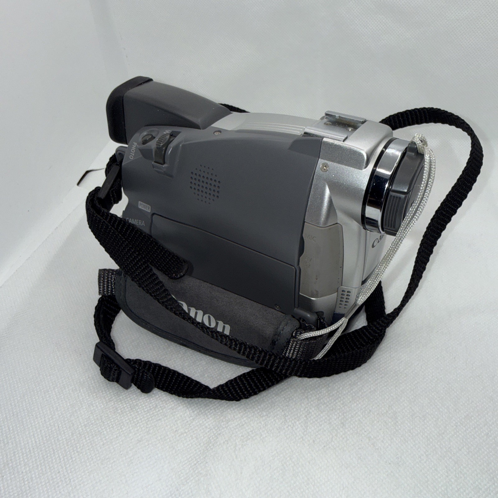 CANON MV600i DVD Compact Digital Video Camcorder Untested