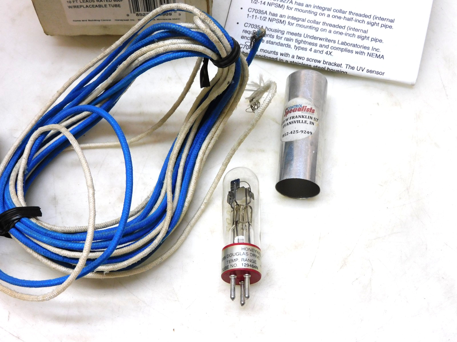 Honeywell C7035A 1080 Ultraviolet Flame Detector Sensor
