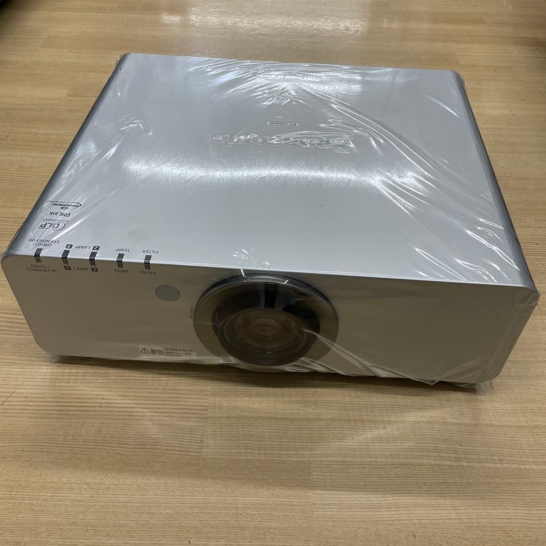 Panasonic PT-DW640S 6000 ANSI Lumens DLP Projector HDMI WUXGA Tested Japan