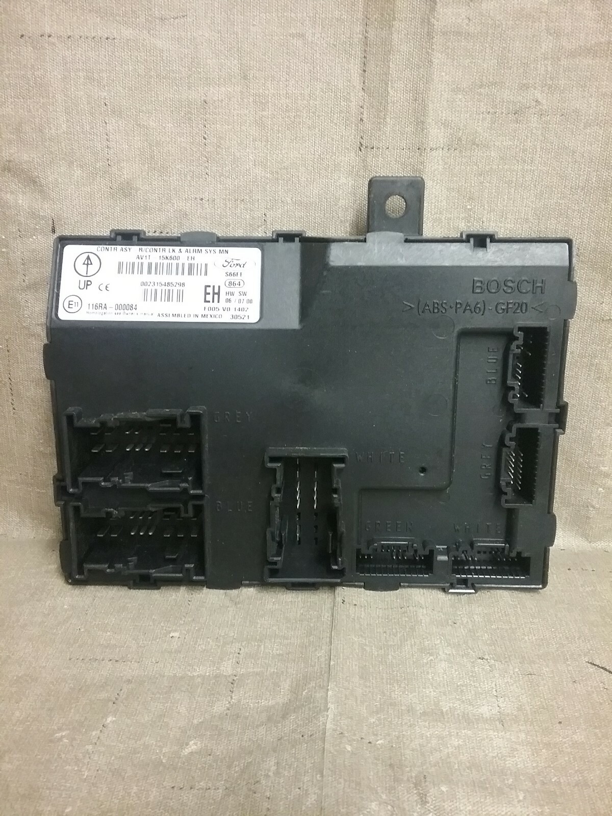 Ford AV1T-15K600-EH Central Lock Control Module