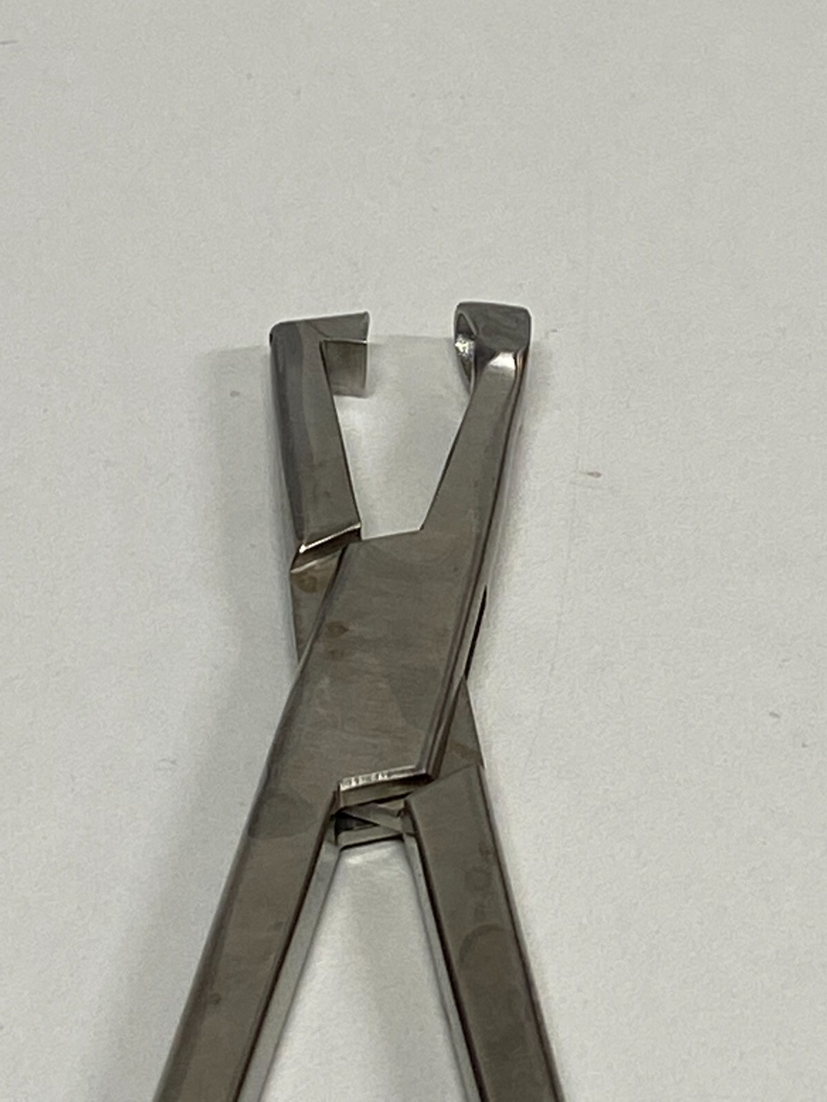 L25: V.Mueller CH5625 Forceps