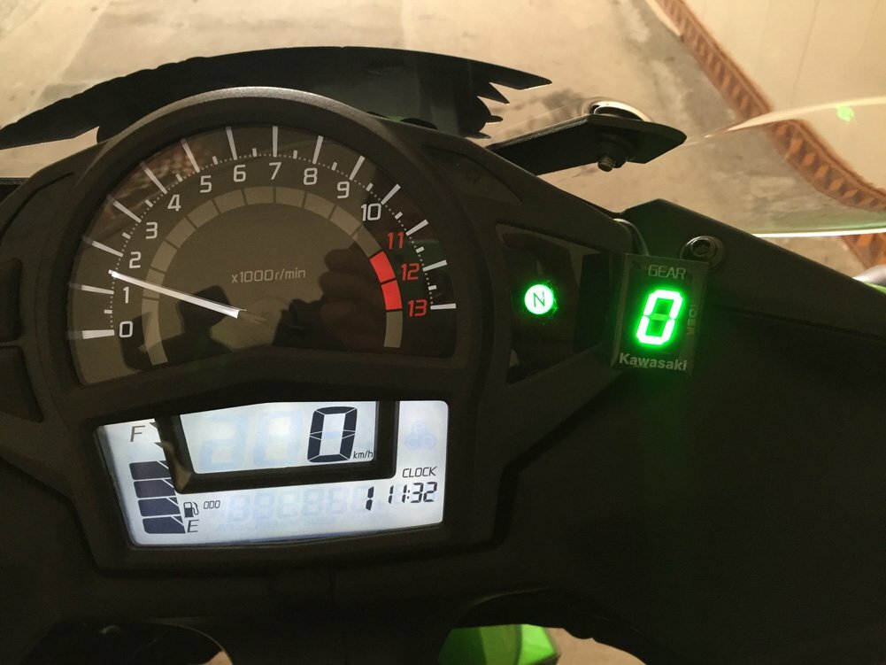 Motorcycle Gear Indicator Green LED for Kawasaki Ninja Z250 VN900 KLE650 Versys Teyx4