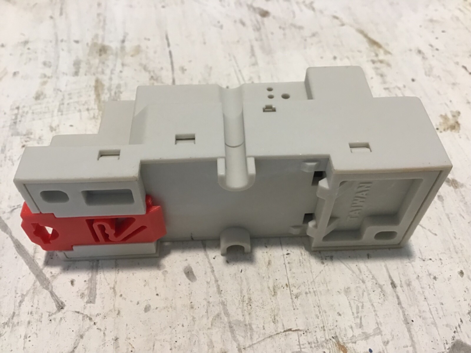 Dayton 1FC13N Relay Socket (SP165)
