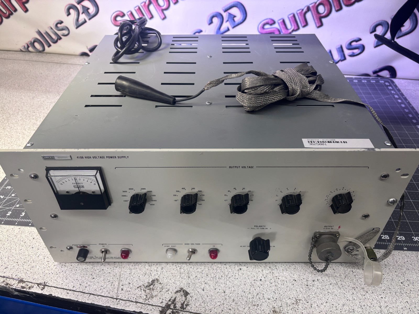 Fluke 410B 10kV DC High Voltage Power Supply.