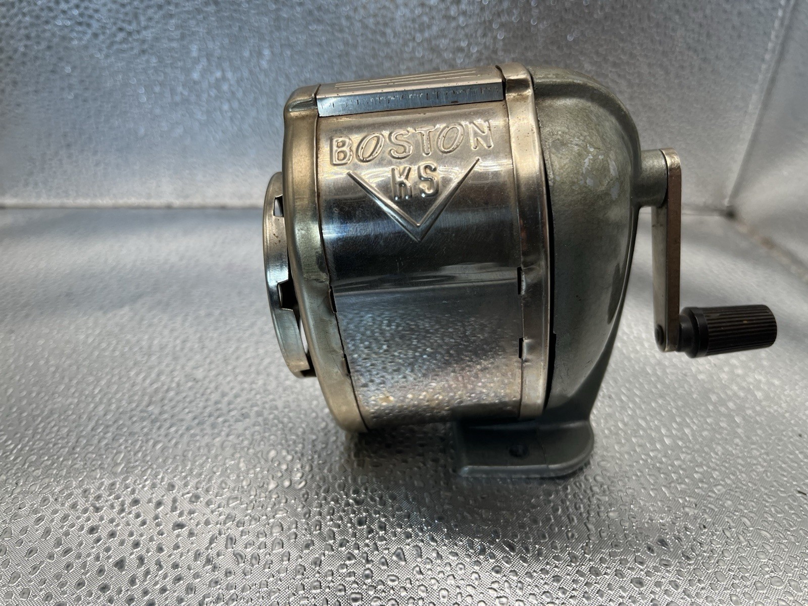Boston KS Pencil Sharpener 8 Hole Manual Wall / Desk Mount TESTED WORKS
