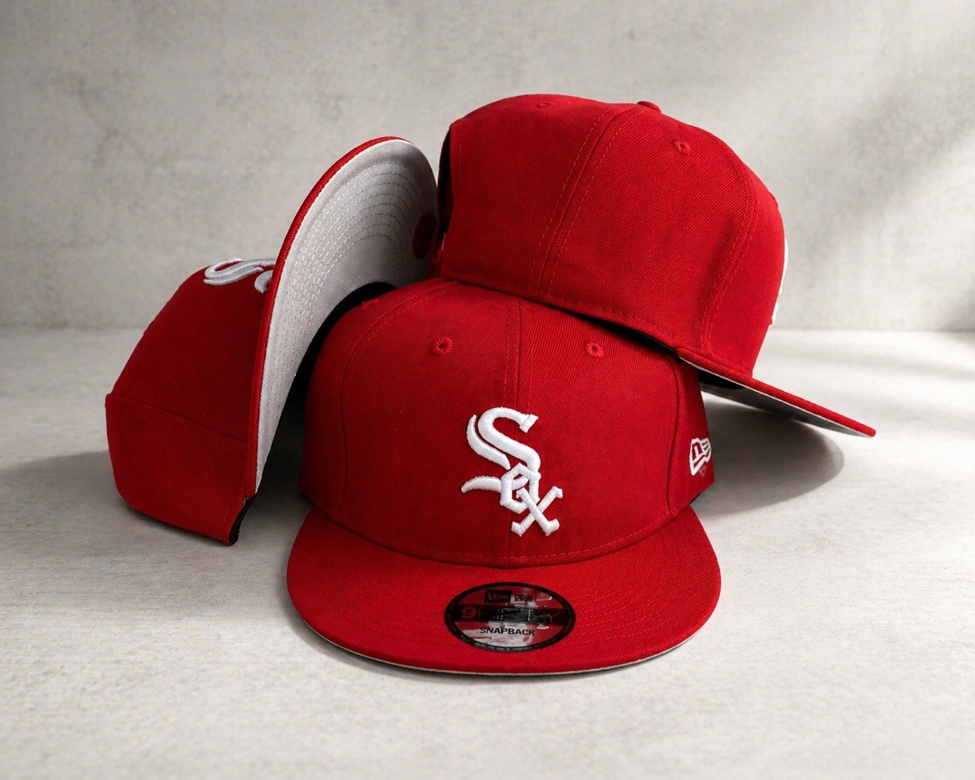 New Era Chicago White Sox 9FIFTY Adjustable Cap -  MLB  Hat - Red Snapback
