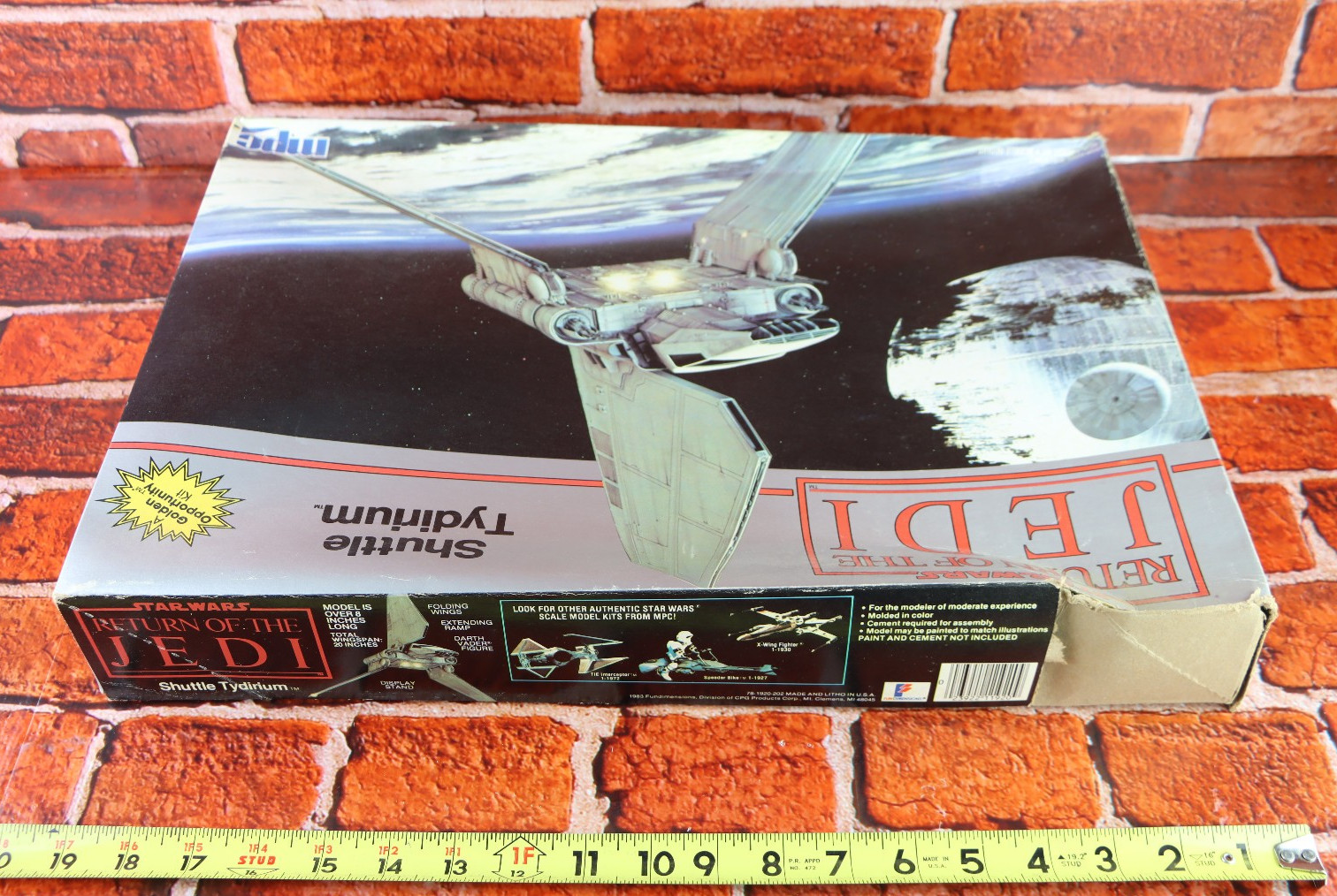 MPC Star Wars Jedi Shuttle Tydirium 1-1920 Model Kit READ