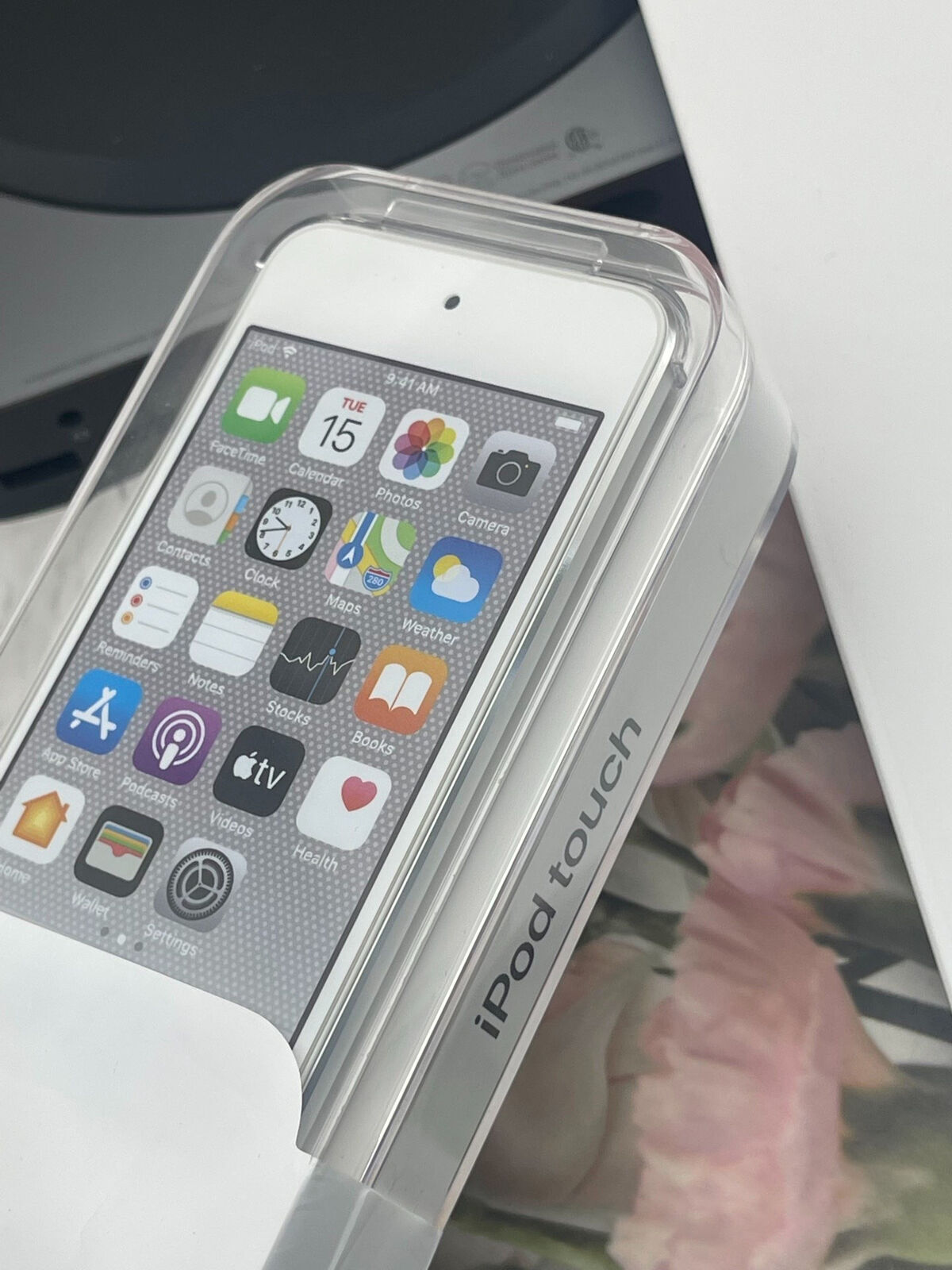 🍎🍎NEW Apple iPod touch 6th Generation Silver 32GB Sealed Retail Box - US STOCK