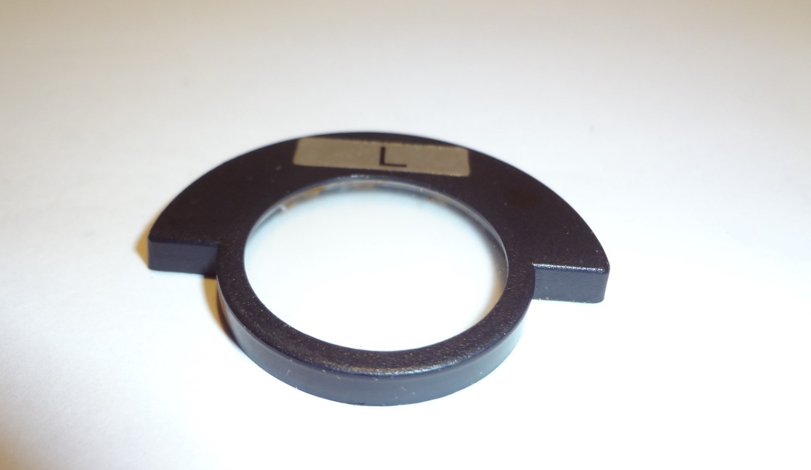 NIKON DROP IN FILTER "L" (FROSTED DIFUSSER FILTER) **NICE CLEAR FILTER**
