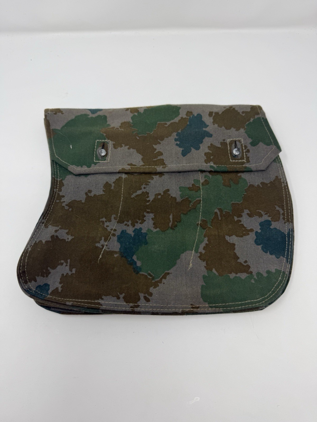 East German Blumentarn AK Three Mag Pouch