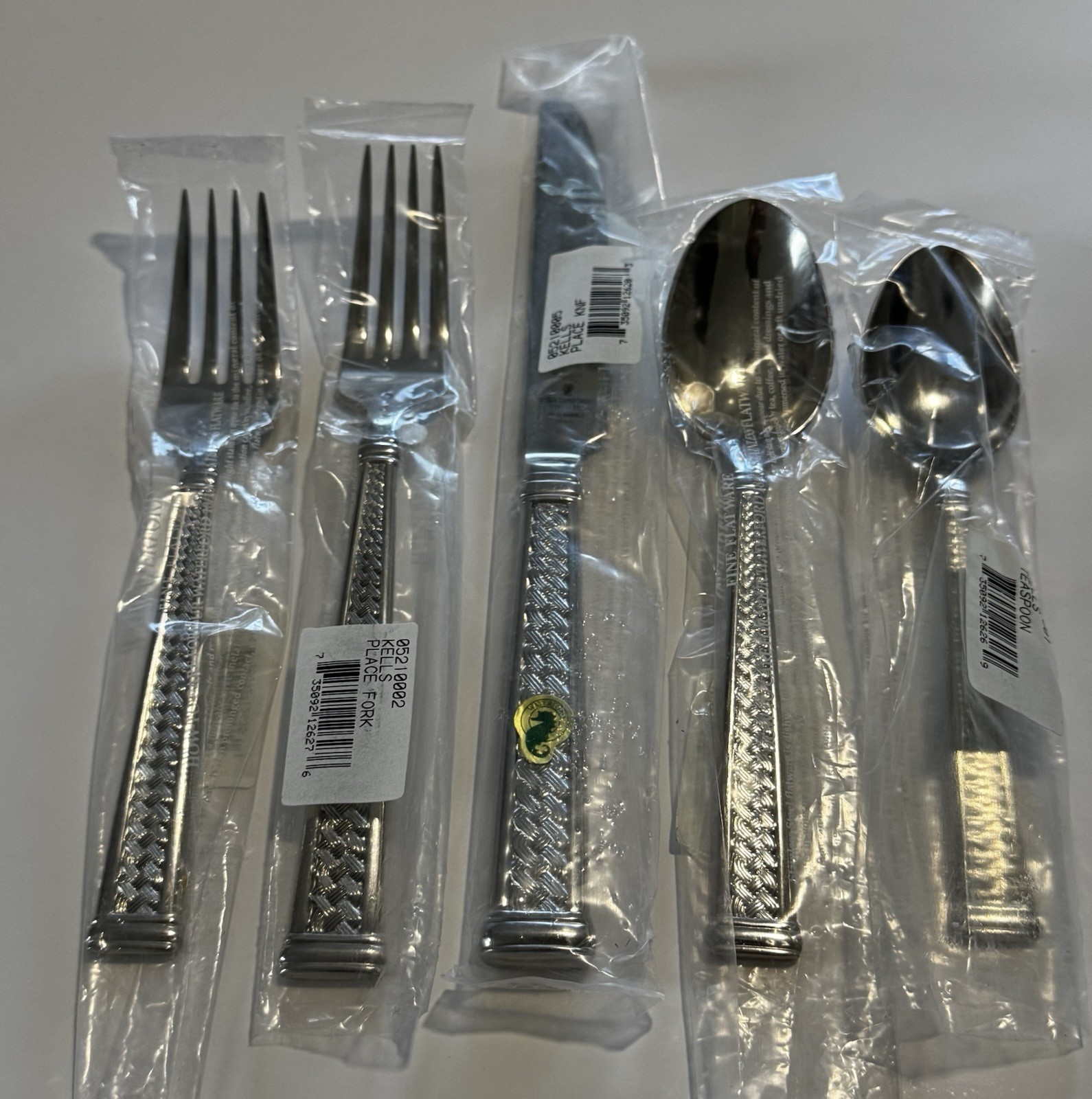 * WATERFORD - KELLS - YOU CHOOSE - Stainless Flatware Silverware * NEW *