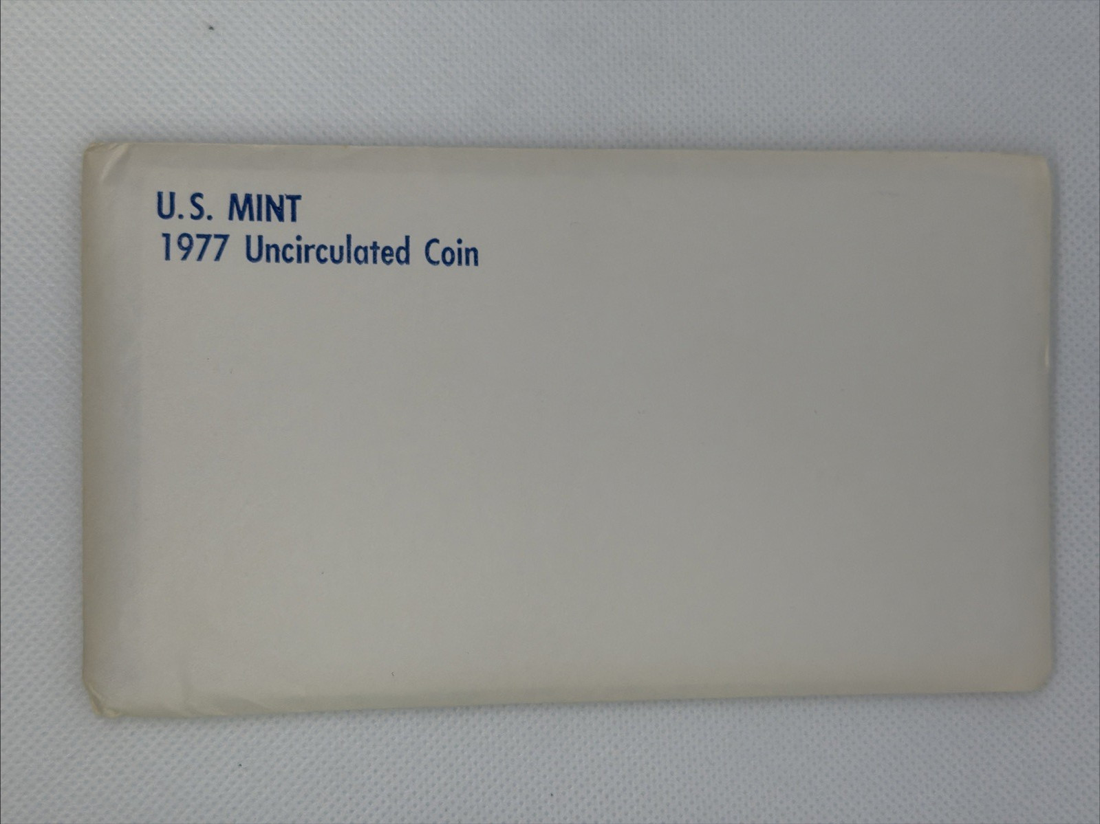 US Mint Unc Coin Sets P & D Sealed in Cello in Env 1977