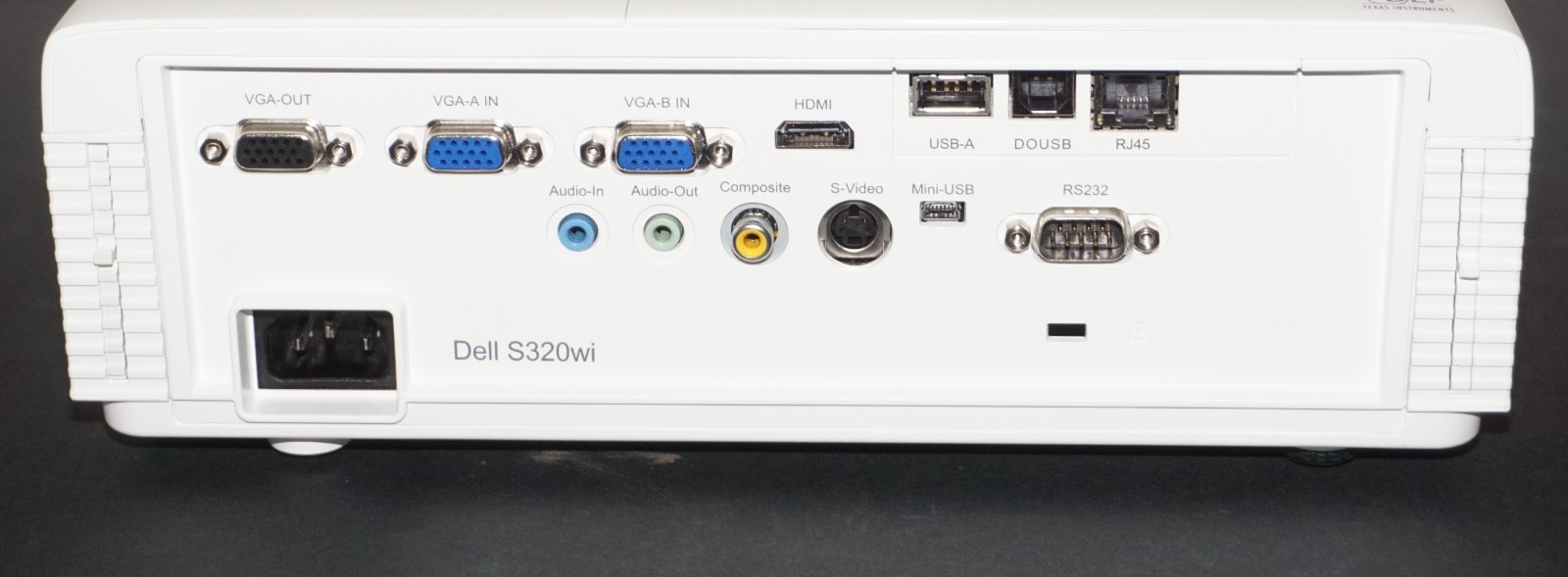 Dell S320WI Interactive Short Throw Projector – 3D Ready | Excellent Condition!