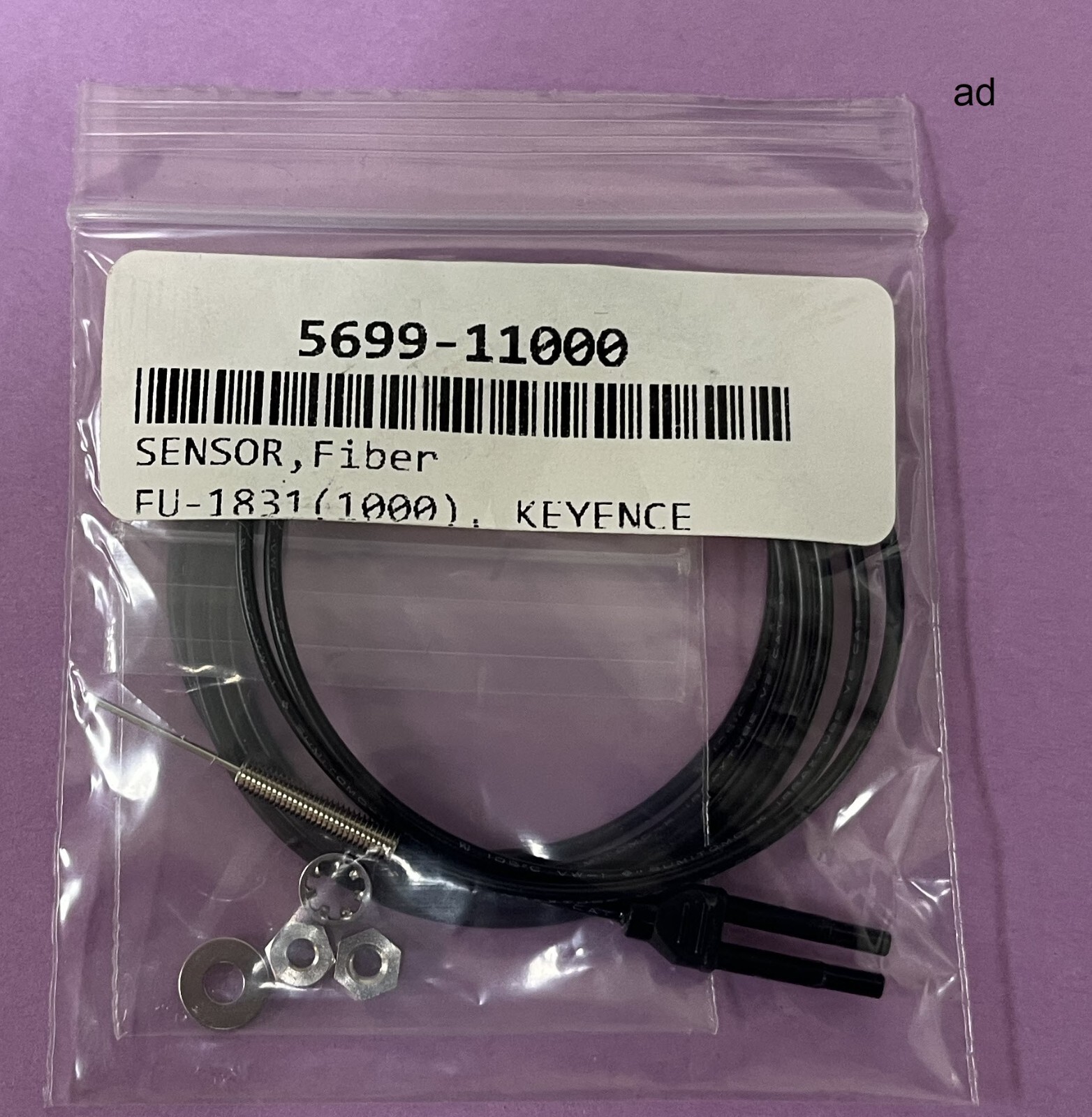 Keyence FU-1831 (1000) Fiber Optic Sensor