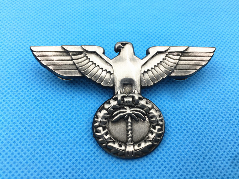 WW2 German Military Eagle and Iron Enamel Brooch Pins Metal Badges
