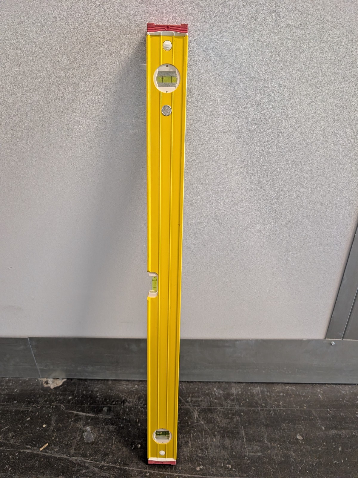 Stabila 38632 32 In. Magnetic Level