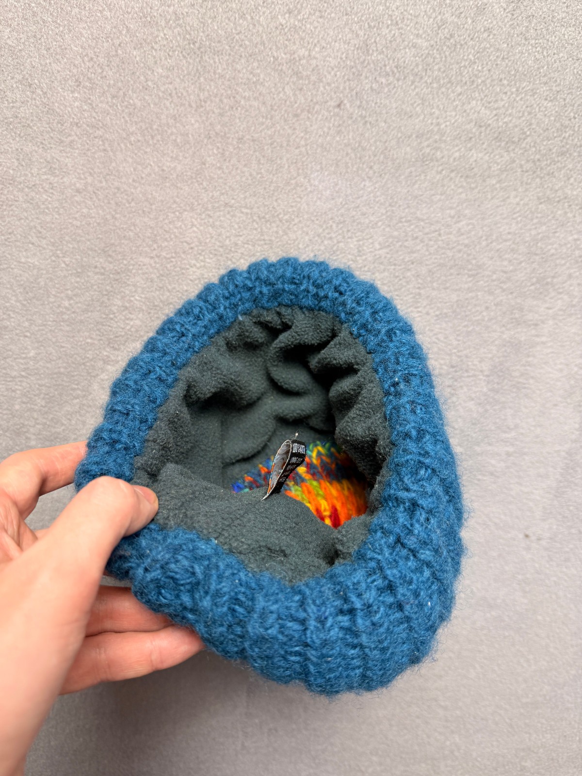 caravan Wool Hand Knit Beanie Hat Pom Pom Nepal