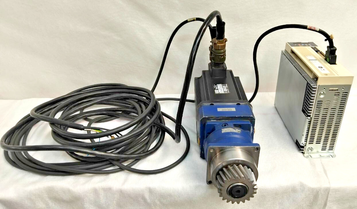 SERVOMOTOR MHMA152M1D + GEARBOX ASSY SP 100-MF-1-10-230-000 + DRIVE MHDA153M1A