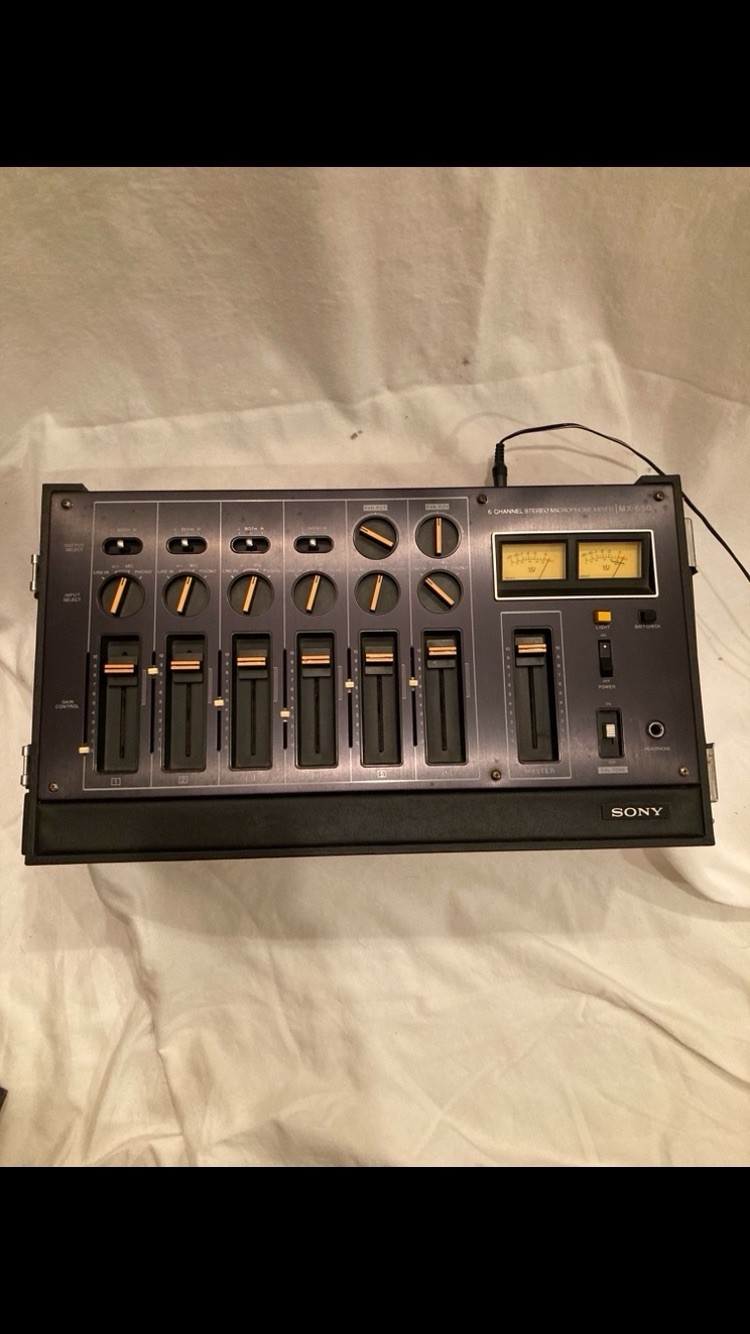 Sony MX-650 6-Channel Stereo Microphone Mixer VU Meter 1/4" Studio Live
