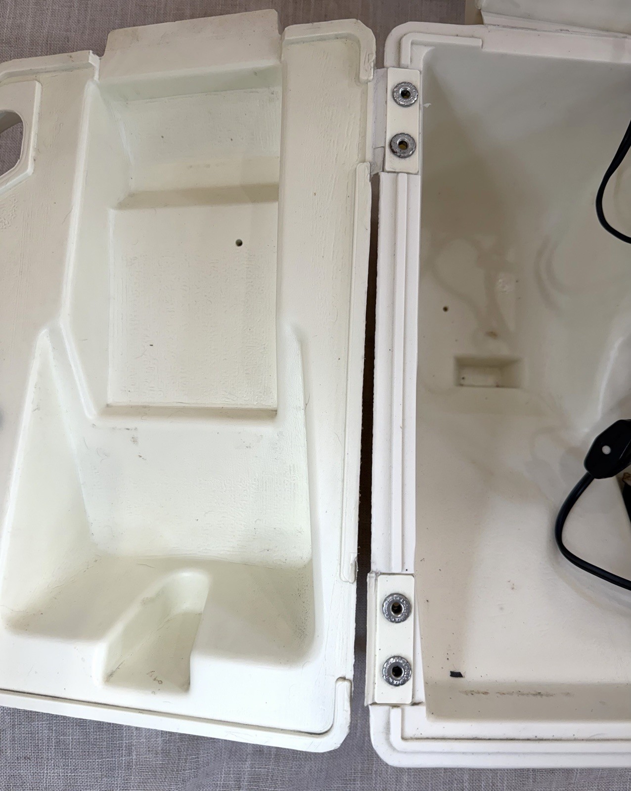 Bioscope Manufacturing Model 500 Microprojector In Case - Lights Up
