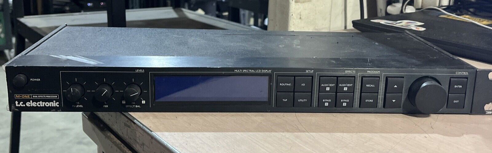 L.C ELECTRONIC M.ONE SIGNAL