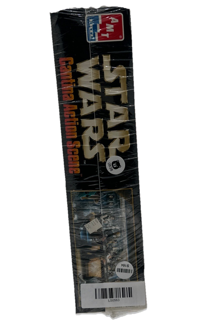 STAR WARS Cantina Action Scene Model Kit