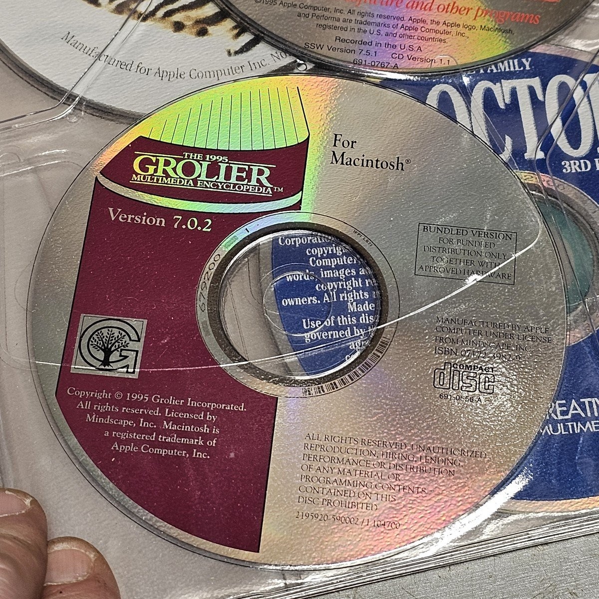 Apple Macintosh Compact Discs CD-ROM Storage Binder Case Vintage