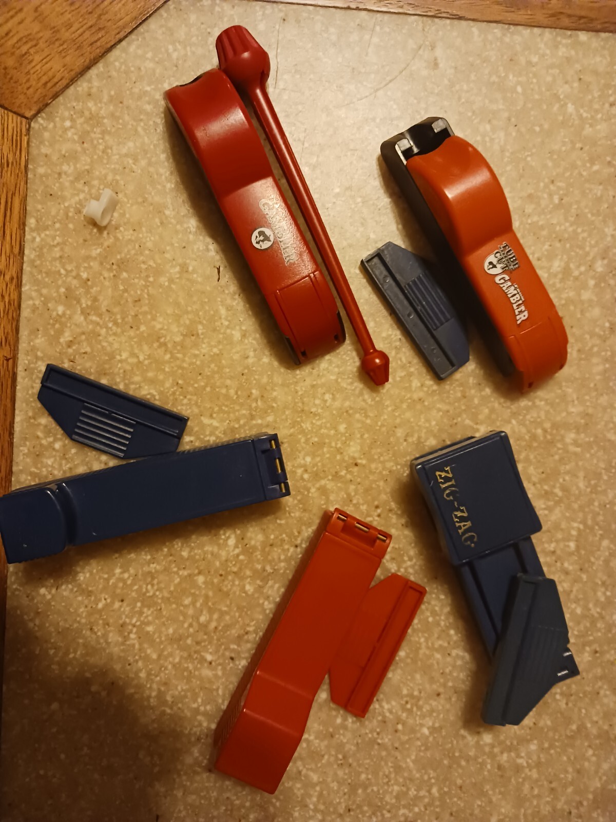 Cigarette Rolling Machines  (5)