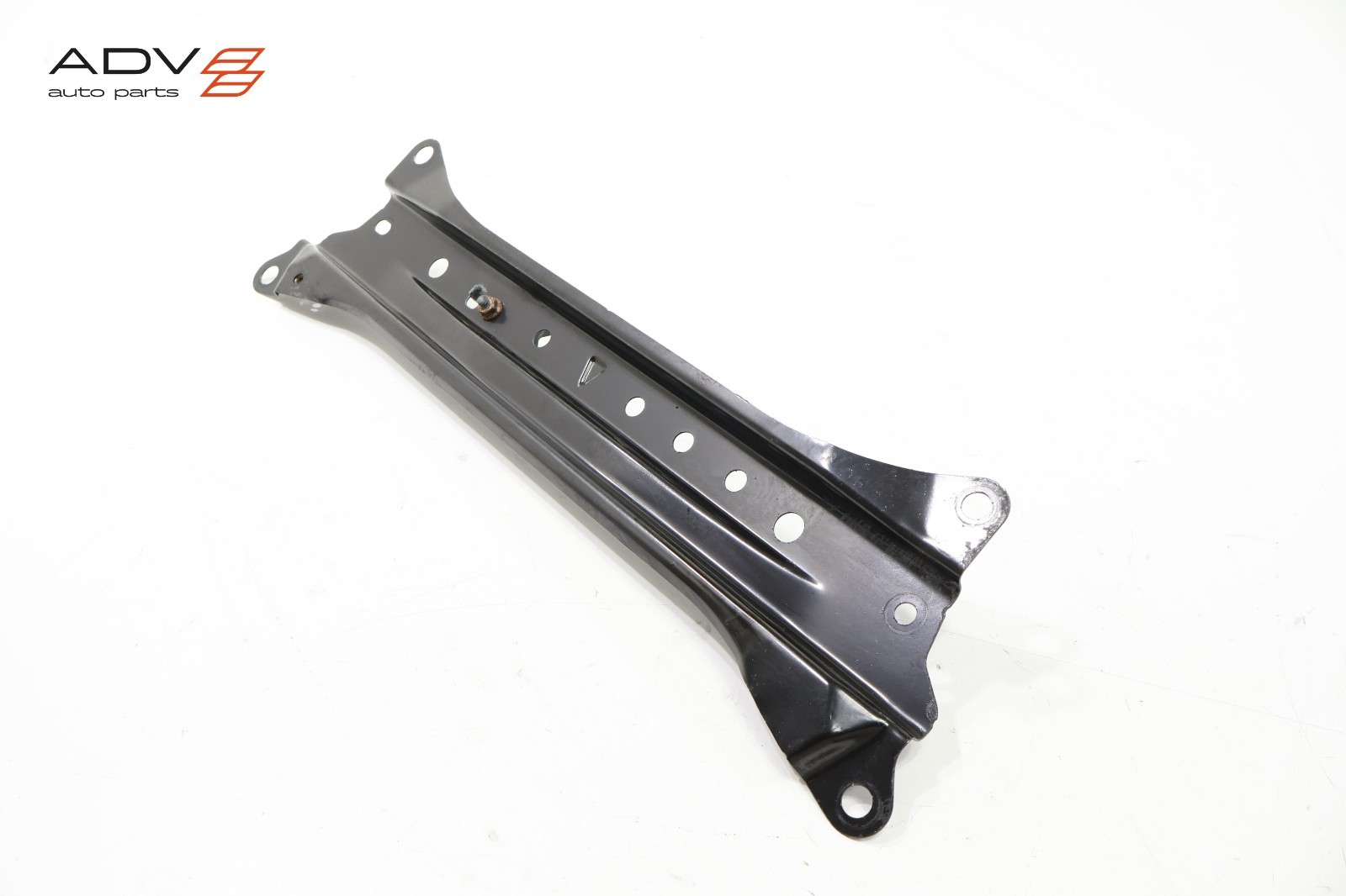 18-25 TOYOTA CAMRY FRONT SUBFRAME CROSSMEMBER SKID PLATE MOUNT PLATE BRACKET OEM