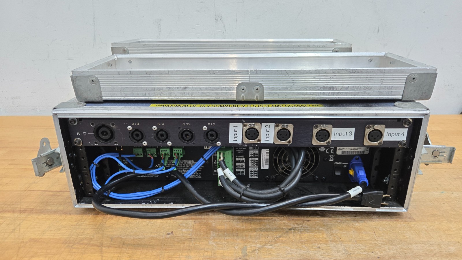 QSC CXD 4.5 Multi-Channel System Processing Amplifier, 4-Channel Low-Z, Hi-Z