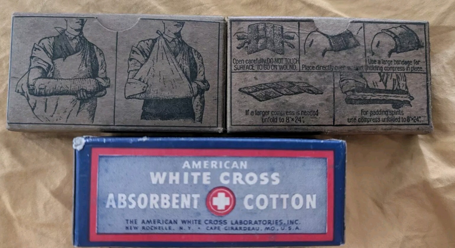 Vintage Military Triangular Bandage Absorbant Gauze Compress Absorbant Cotton