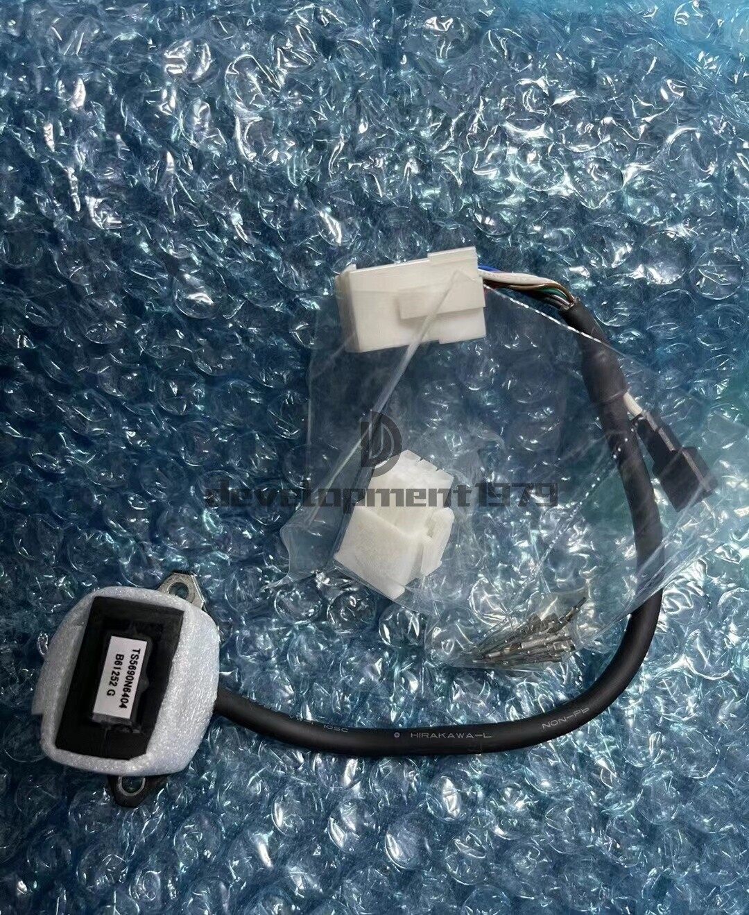 1PCS NEW Mitsubishi spindle encoder TS5690N6404