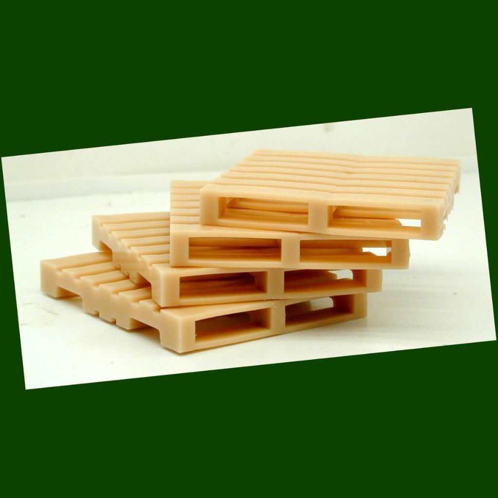 PALLET PALLETS 48" X 40"  QUANTITY 4   RESIN 1/24 G SCALE