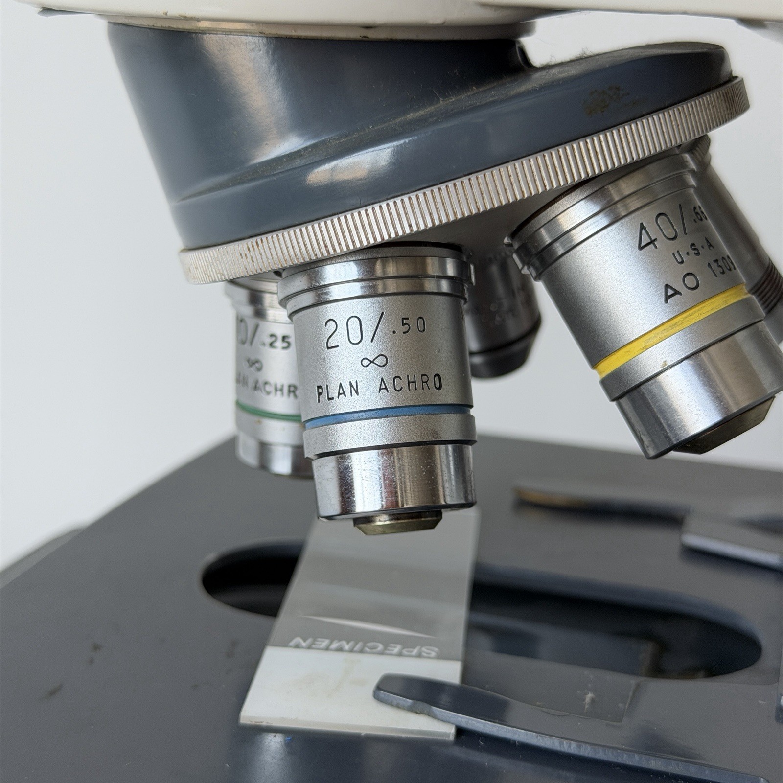 AO American Optical One-Ten 110 Microscope w/ 5 Objectives