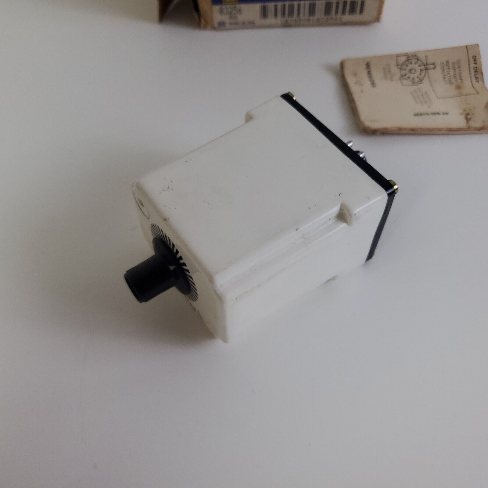 Square D 9050 JCK-13 Solid State Timing Relay 120 Volt 0.6-60 Sec On Delay