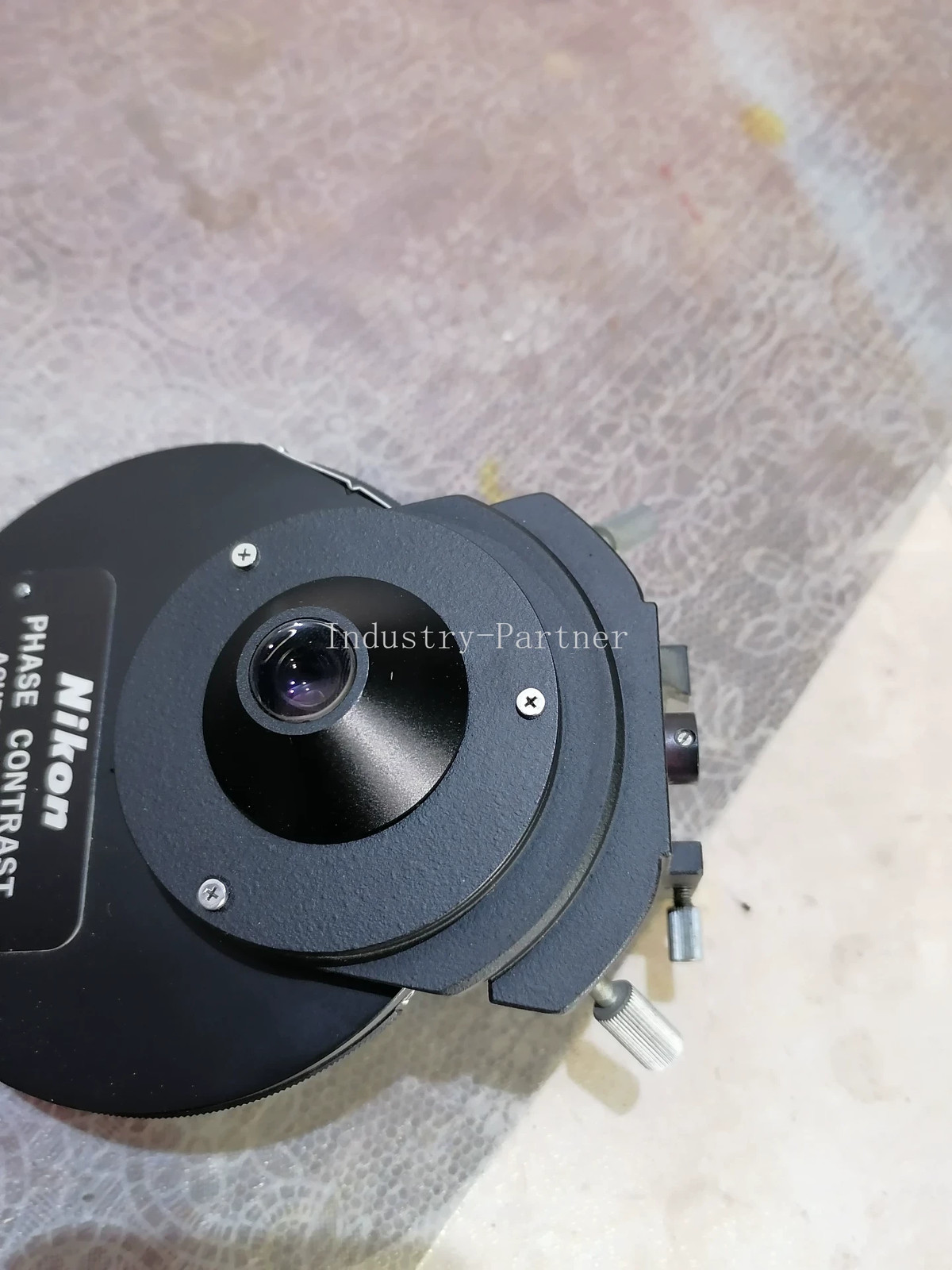 Nikon Phase Contrast Achromat 0.90 Condenser.