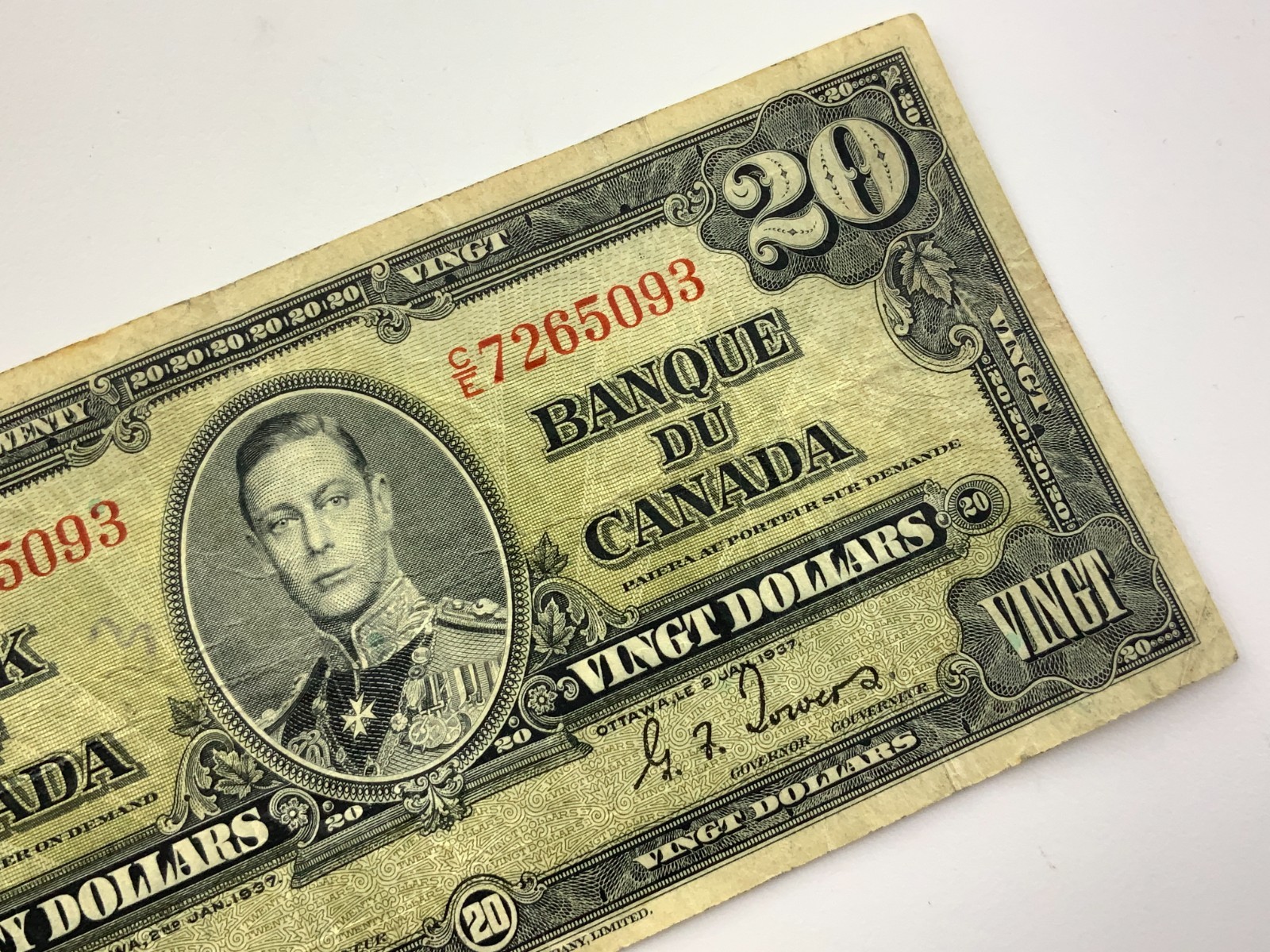 1937 Canada 20 Dollars Circulated Banknote CE Prefix Gordon Towers JJ327
