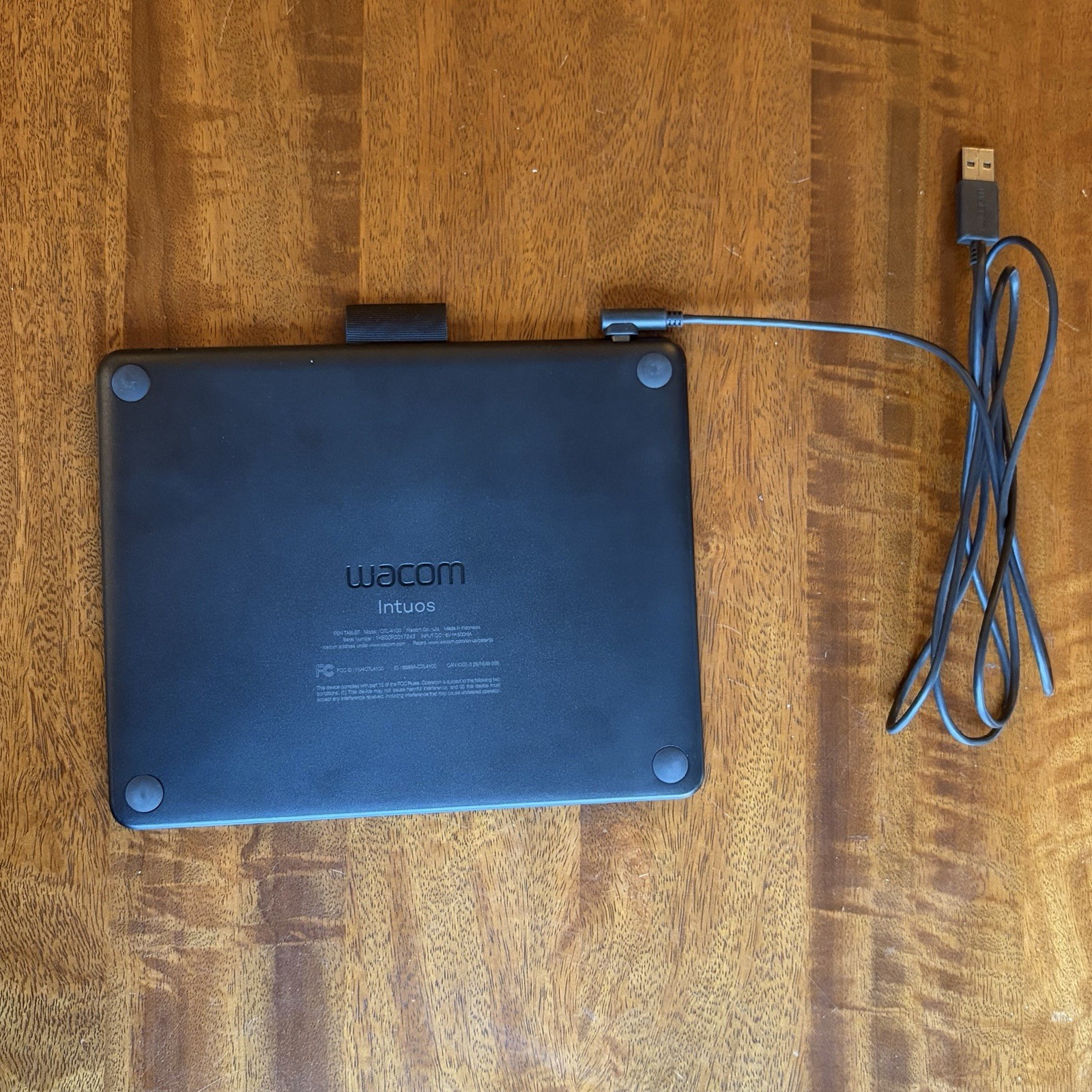 Wacom Intuos Small Bluetooth Graphics Drawing Tablet, 4 Customizable ExpressKeys