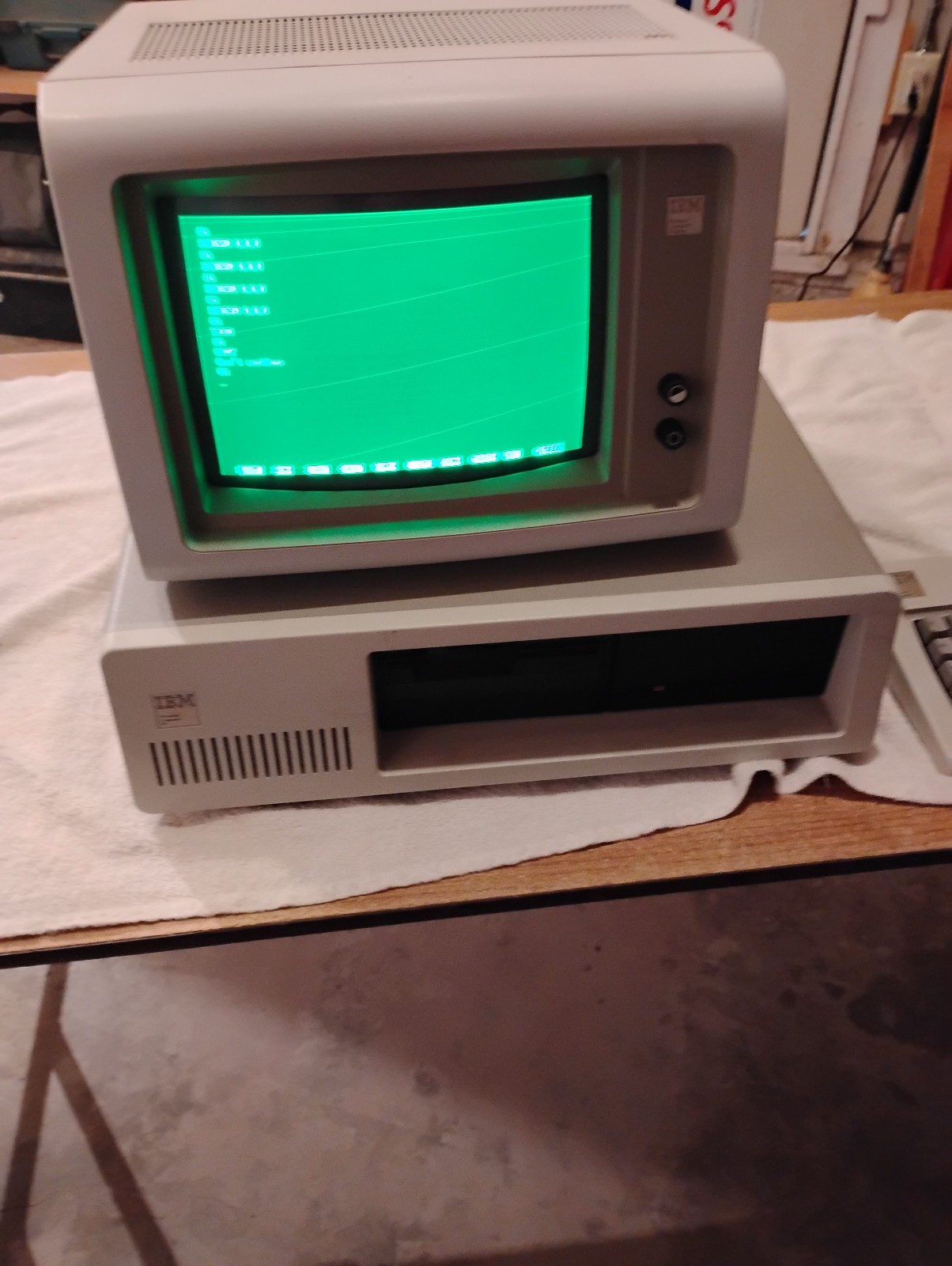 7th IBM PC XT 1st Hard Drive PC 1982 Complete Set Original
