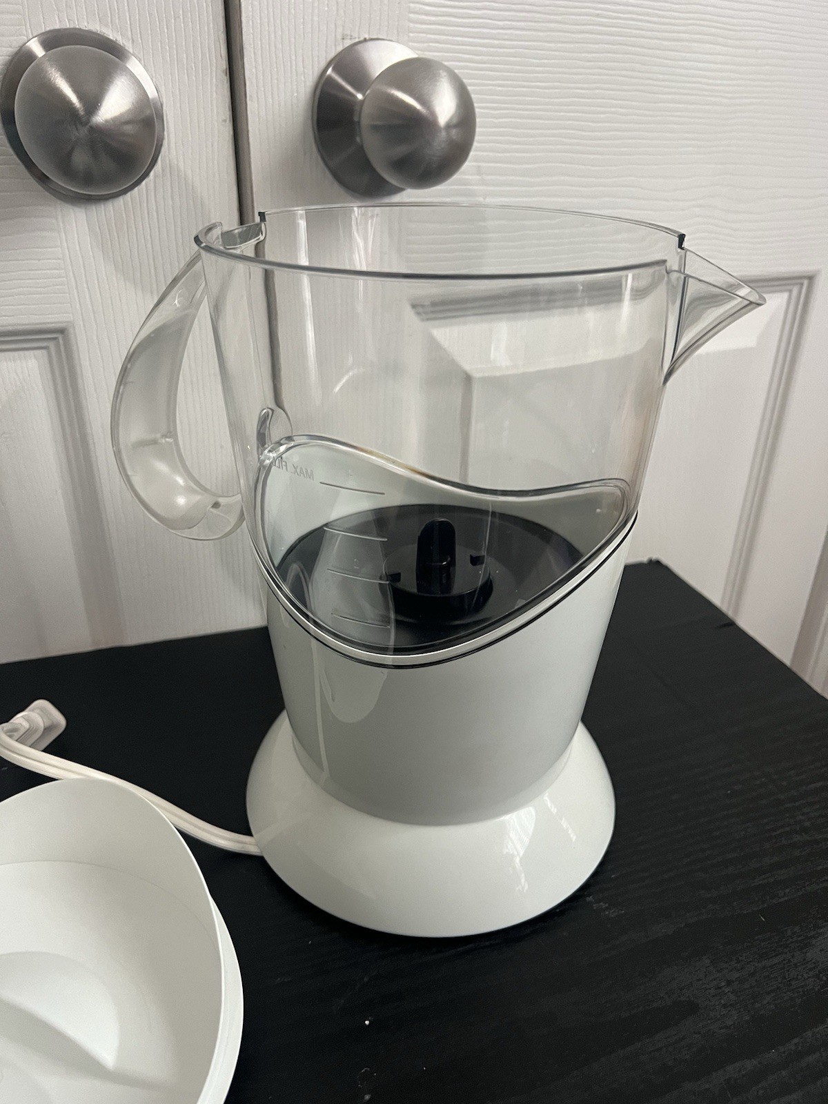 Mr Coffee Cocomotion Hot Chocolate Maker Machine 4 Cup Model HC4 Tested & Works
