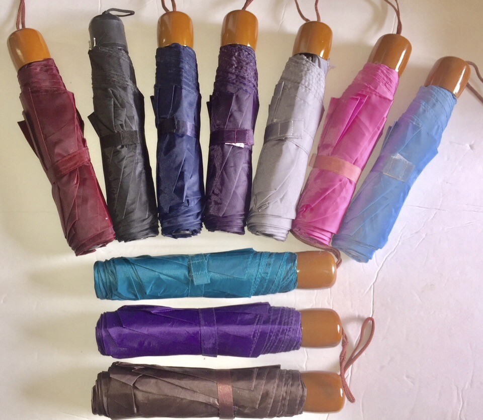 60 Mini Umbrellas Wholesale Lot. Assorted Prints.