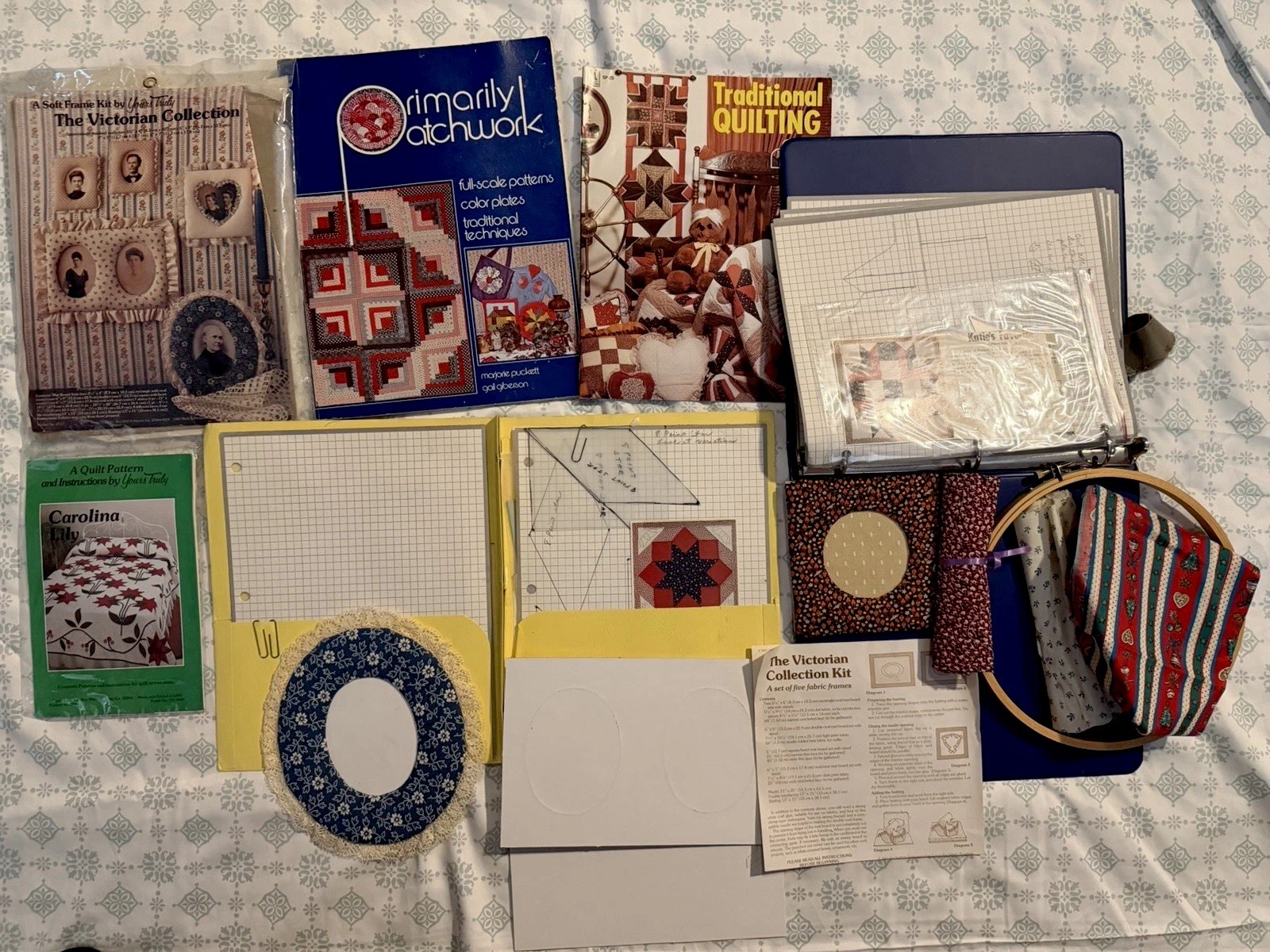 Quilting Starter Lot Vintage Patterns Fabric Kits Templates Books & Supplies Lot